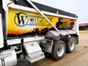 1996 Kenworth T800 6x4 T/A Dump Truck