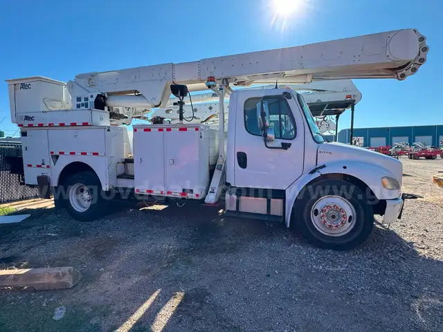 2007 Freightliner M2 106 Diesel Altec Bucket Truck