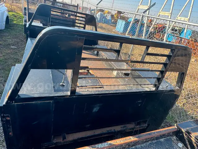 Ford F-250 Pronghorn Flatbed W/ Gooseneck Hitch & Toolboxes