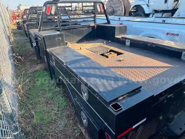 Ford F-250 Pronghorn Flatbed W/ Gooseneck Hitch & Toolboxes