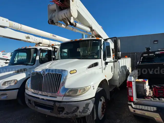 2007 International 4400 Terex Bucket Truck Diesel