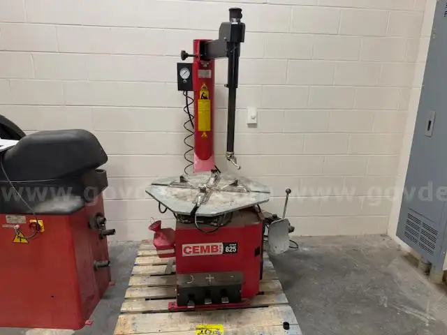 CEMB Tire Changer