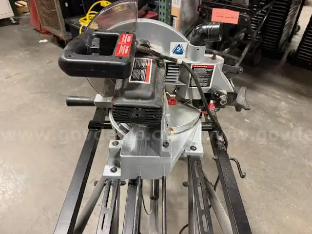 Porter & Cable Compound 10" Miter Saw with Stand