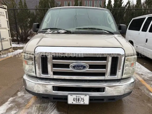 2008 Ford Econoline E-150 XLT Van