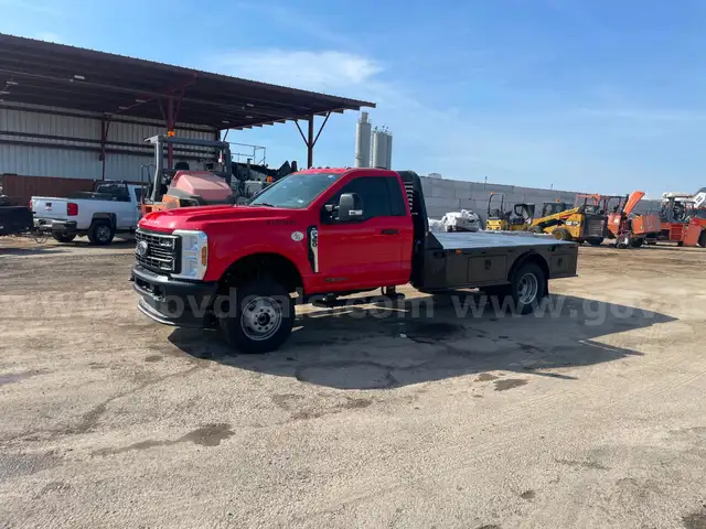 2025 Ford F-350 SD 4 Wheel Drive