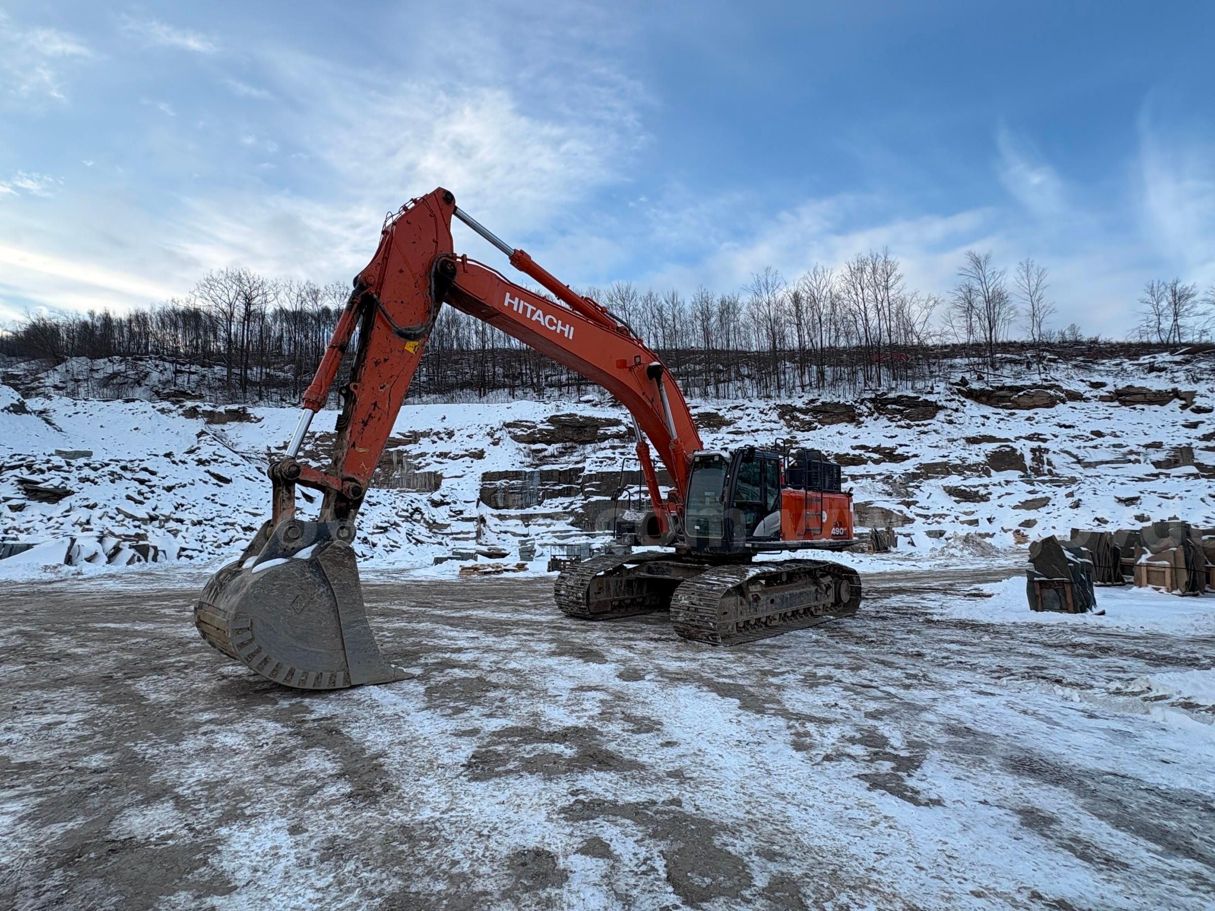 2022 Hitachi ZX490LC-6