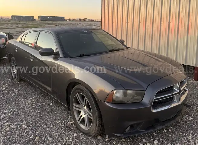 2013 Dodge Charger pursuit