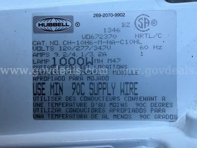 INDUSTRIAL HUBBEL LAMP 1000W MH M47 W0672370 NRTL/C CATALOG NO. CH-10H6-M-NA-C10HL NEVER USED