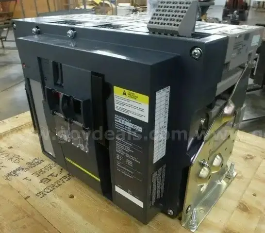 SQUARE D BY SCHNEIDER ELECTRIC AUTOMATIC SWITCH NW12HF BL3CCBSSX9CFBFXXCAY052