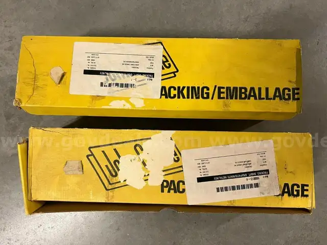 LOT OF 2 JOHN CRANE PACKING,SHAFT,GRAPHITE/WHITE METAL STYLE 1K SIZE 3/8" M1500