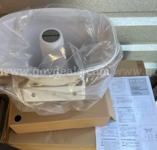 LOT OF 4 COMMERCIAL BOUYER DESIGN VOICE ALARM SPEAKERS HORN SPEAKER VOICE15T-EN5424 *WILL SHIP*