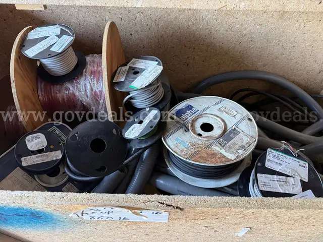 LOT OF ASSORTED SPOOLS OF WIRES AND CABLES