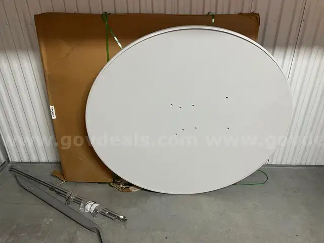 SATELLITE DISH 'ANATEL' BRAND NEW IN UNOPENED BOX/FACTORY SEALED MADE IN TAIWAN