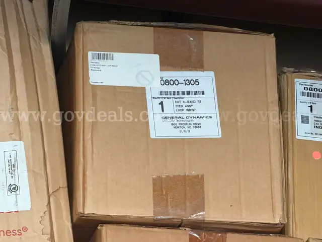 GENERAL DYNAMICS CIRCULAR C BAND 800 MHz TX/RX FEED 0800-1305 *WILL SHIP*