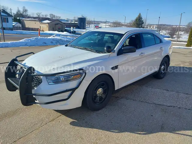 2016 Ford Taurus