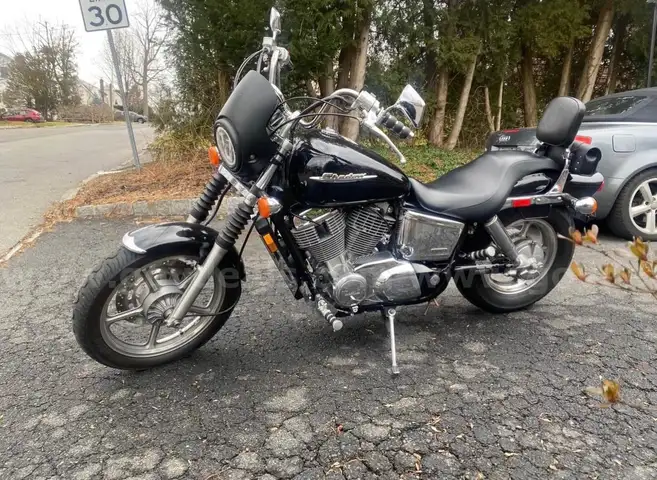 2006 Honda VT1100C