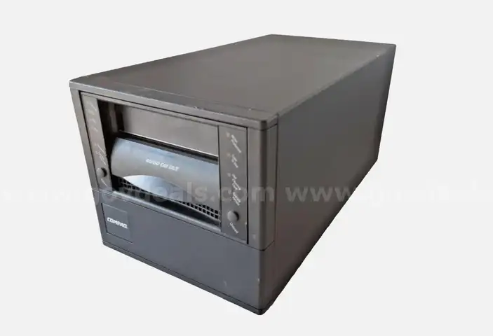 Compaq Tandberg 40/80 GB DLT 152728-003 3306 SCSI External Tape Drive