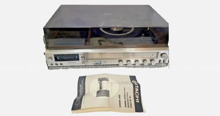 Rare Hitachi SDP-8400H AM-FM Stereo 8 Track Turntable Record Player