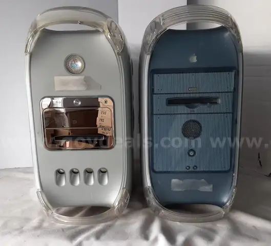 Lot of 2 - Vintage Apple Retro Desktop PC - Power Mac PC G4 Computer