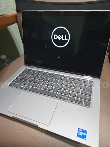 Lot of 673 - Laptop / Desktop / Monitor / All-in-one / Misc - Core i7 / i5 / i3 / Xeon / Etc. (7 Pallets - Scrap)