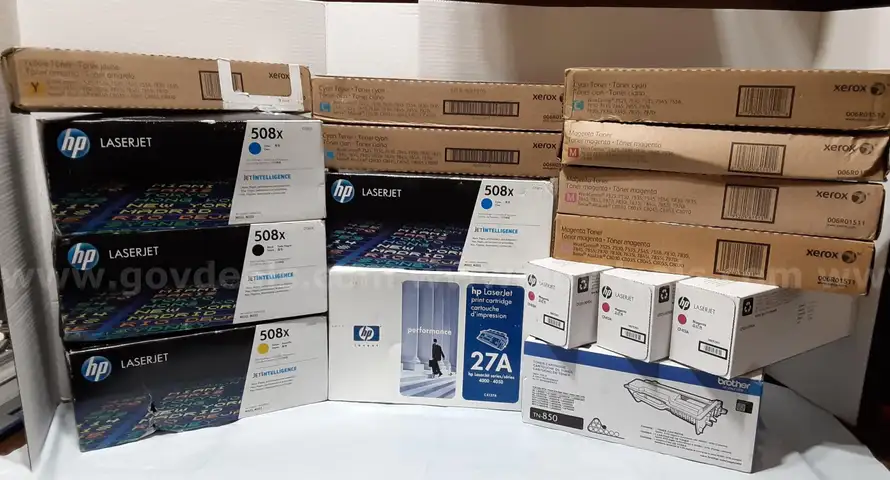 Lot of 16 - OEM Laser Printer Toner Cartridge - HP / Xerox / Brother - Genuine Original