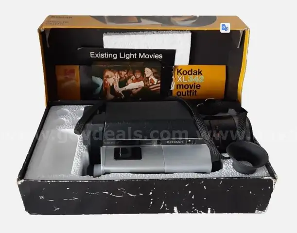 Vintage KODAK XL342 Super 8mm Ektar Zoom Lens f/1.2 Film Movie Camera