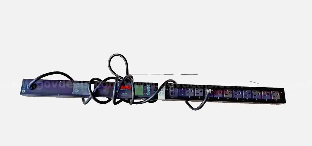 APC AP8831 Metered Rack 10 Outlets Power Distribution Unit