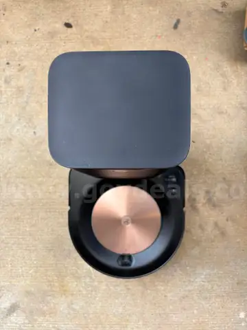 iRobot Roomba S9+ Robot Vacuum with 60 day's self emptying base