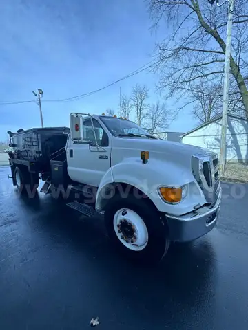 2008 Ford F-750 patch truck, Cummins 85,868 miles