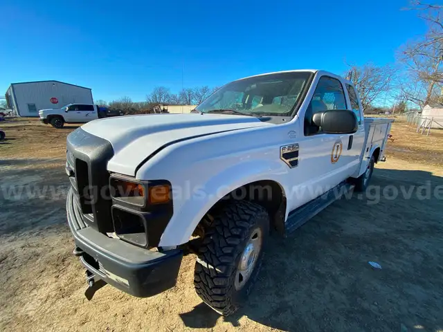 2008 Ford F-250 SD XL SuperCab 4WD