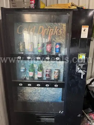 Vendo soda vending Machine