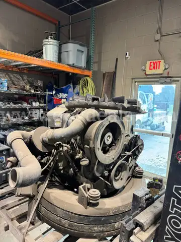 Deutz F3L912 Engine