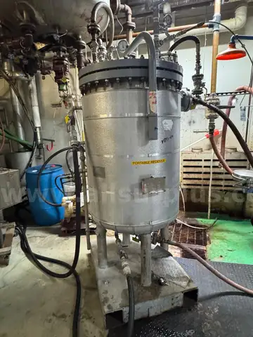 141 Gallon Perry Products Full Vacuum Jacketed Vessel