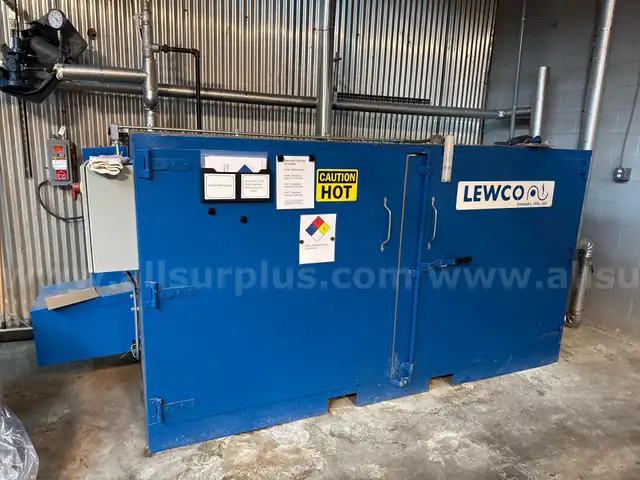 2022 LEWCO mdl. SC08S Drum & Tote Heating Cabinet