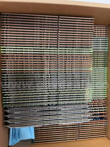 Lot of 108 DDR3 8GB Memory Modules – PC3 / PC3L / PC3-8500R / PC3-12800 – Mixed RDIMM & UDIMM