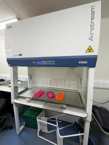 4FT BSC ESCO Airstream Class 2 Gen 3 (Model AC2-4E8) Biological Safety Cabinet