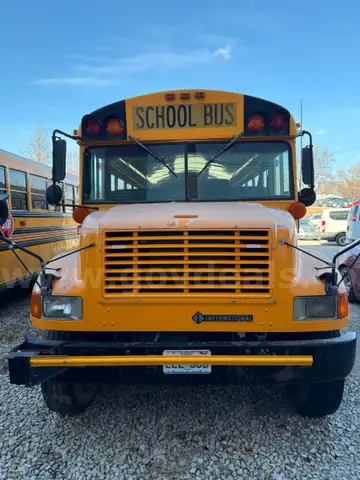 1999 International 3800