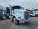2016 Kenworth T800 Tandem Axle Truck Tractor