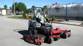 EXMARK 96&#x201D; Commercial Zero Turn Mower