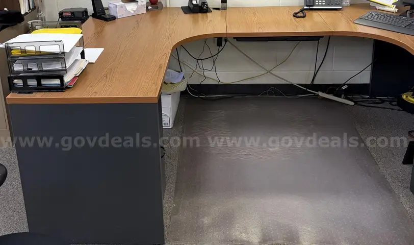 Wood U shaped Desk with Reception (not attached)