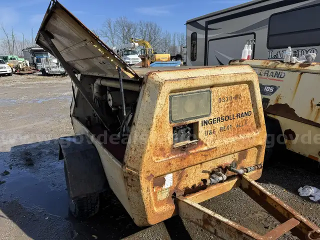 Ingersoll-Rand P-185A Air Compressor