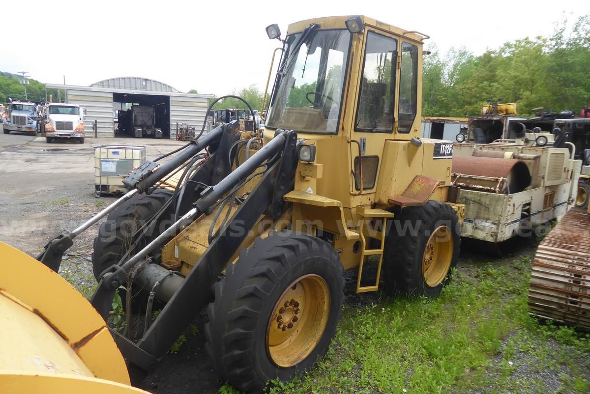 1993 Caterpillar IT12F