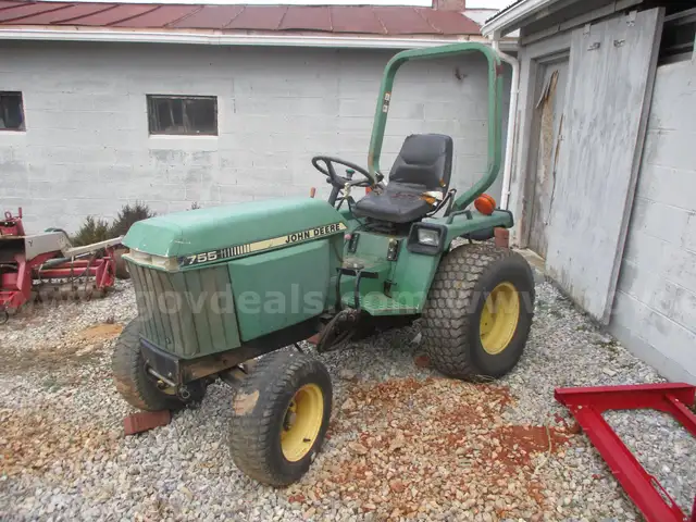 1994 John Deere Tractor Model 755