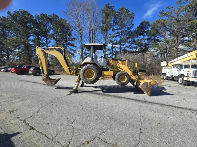 Caterpillar 436B Backhoe
