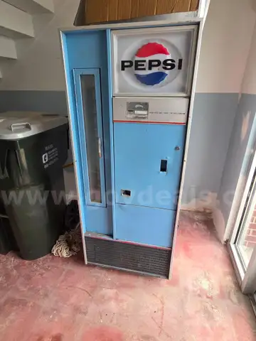 pepsi machine