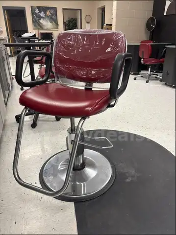 Collins Hydraulic Salon Chair
