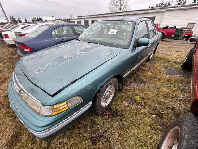 1993 Ford Crown Victoria