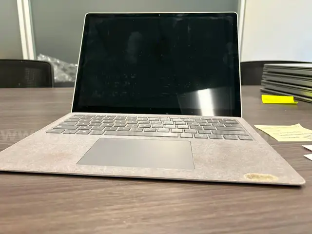 Microsoft Surface Laptop 4
