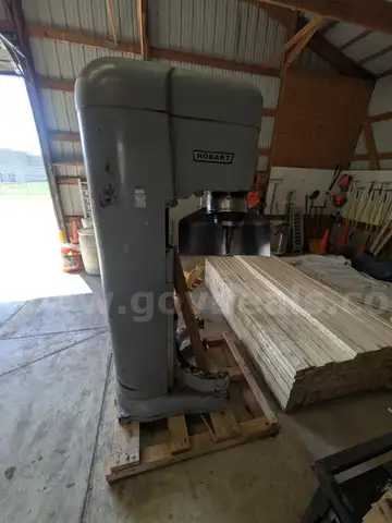 Hobart 140 qt Planetary Mixer V1401