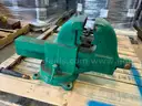 Bench vise &#x26; Profiler